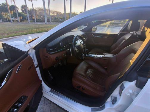 2015 Maserati Quattroporte S Q4