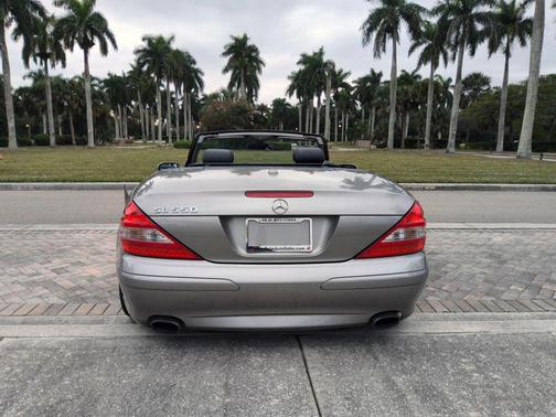 2007 Mercedes-Benz SL-Class SL 550 Roadster 2D