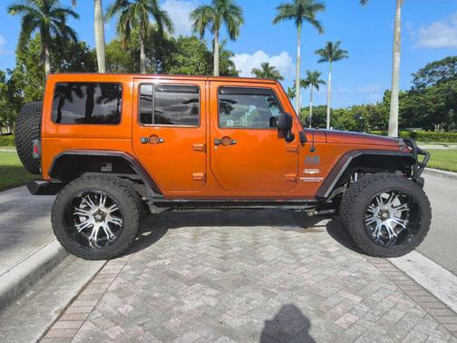 2014 Jeep Wrangler Unlimited Sahara