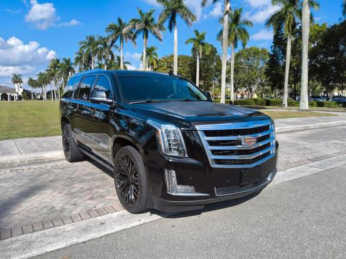 2015 Cadillac Escalade Premium