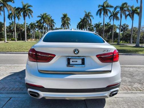 2018 BMW X6 xDrive50i