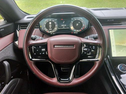 Fuji White 2023 Land Rover Range Rover Sport SE