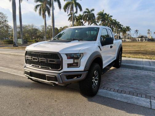2017 Ford F-150 Raptor