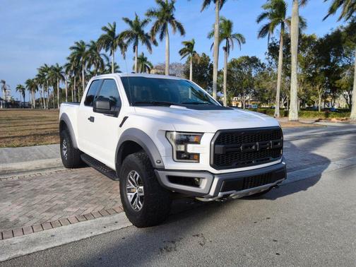 2017 Ford F-150 Raptor