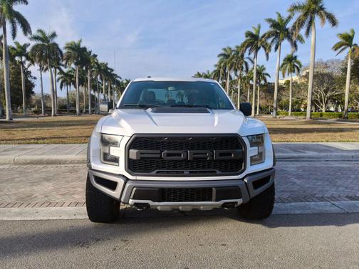 2017 Ford F-150 Raptor