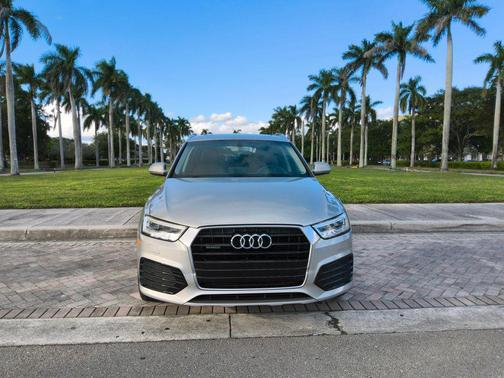 2016 Audi Q3 2.0T Premium Plus