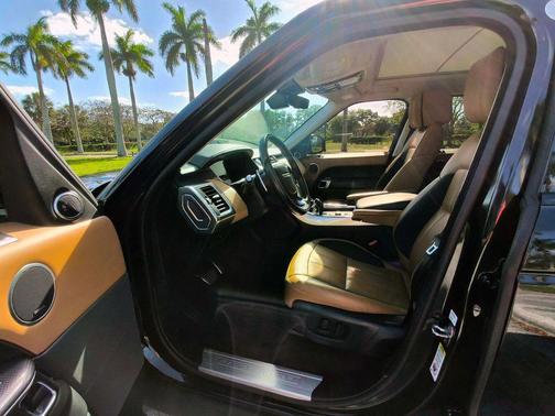Black 2019 Land Rover Range Rover Sport Supercharged Dynamic