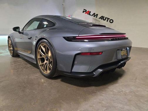 2026 Porsche 911 GT3 w/Touring Package