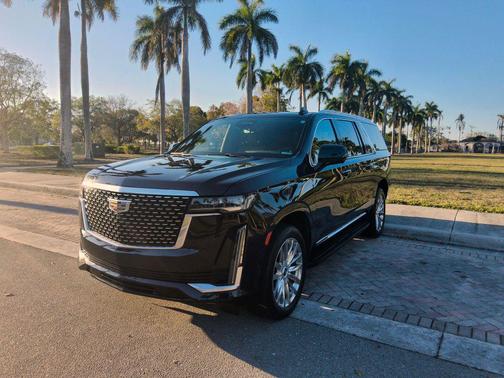 Dark Moon Blue Metallic 2022 Cadillac Escalade ESV Sport
