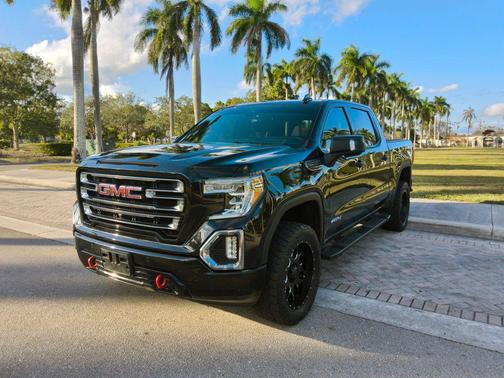 2019 GMC Sierra 1500 AT4