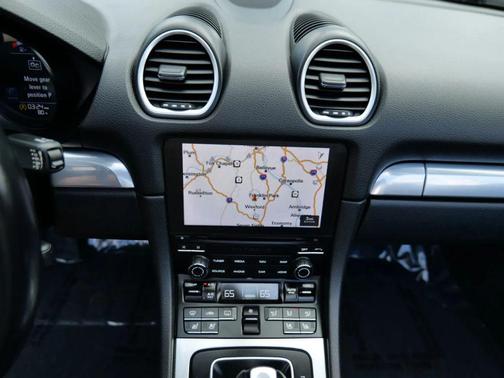 2017 Porsche 718 Boxster Roadster 2D