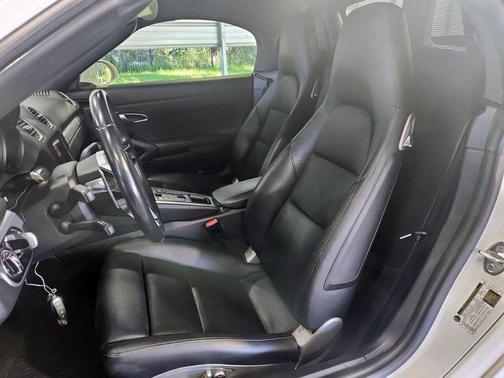 2017 Porsche 718 Boxster Roadster 2D