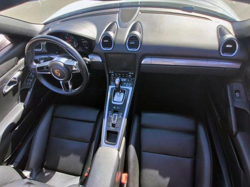 2017 Porsche 718 Boxster Roadster 2D