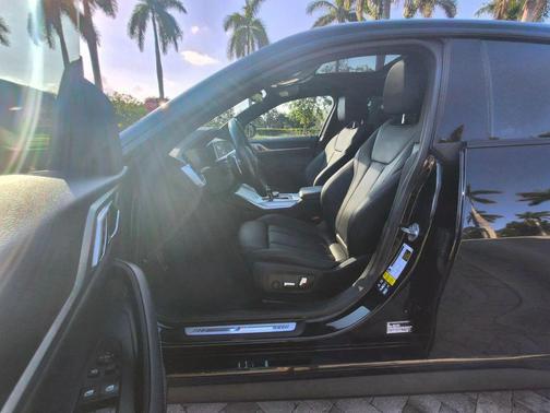 Black Sapphire Metallic 2023 BMW M440 i xDrive