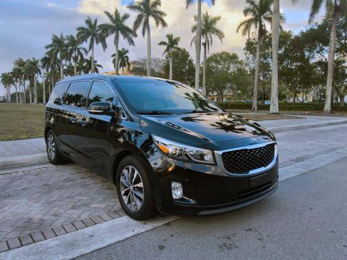 2018 Kia Sedona SX