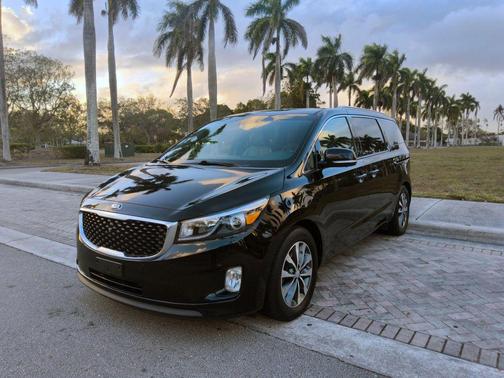 2018 Kia Sedona SX