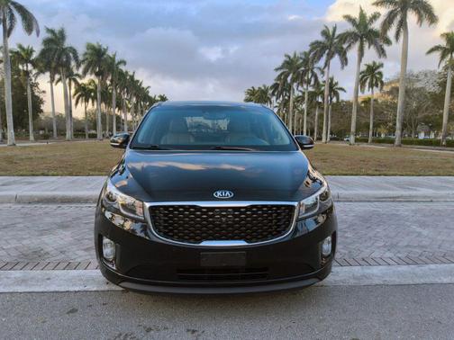 2018 Kia Sedona SX