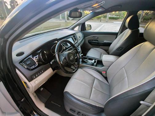 2018 Kia Sedona SX
