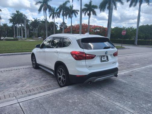 White 2019 BMW X1 sDrive28i