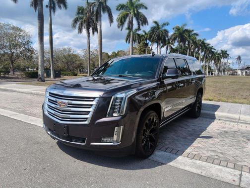 2018 Cadillac Escalade ESV Sport Platinum