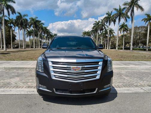 2018 Cadillac Escalade ESV Sport Platinum