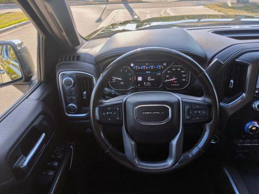 Onyx Black 2019 GMC Sierra 1500 Denali