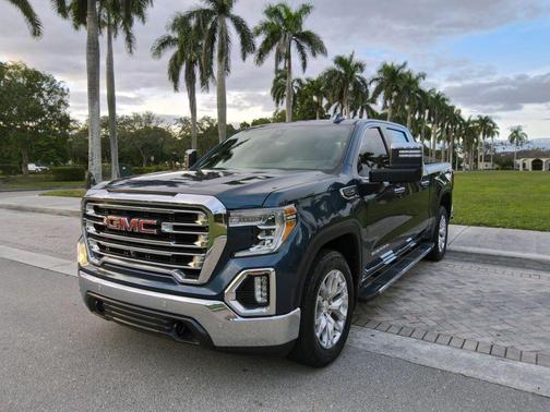 2021 GMC Sierra 1500 SLT
