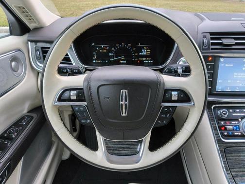 2019 Lincoln Continental Black Label