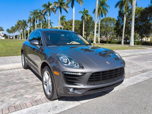 2016 Porsche Macan S