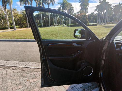 2014 Audi Q5 2.0T Premium Plus