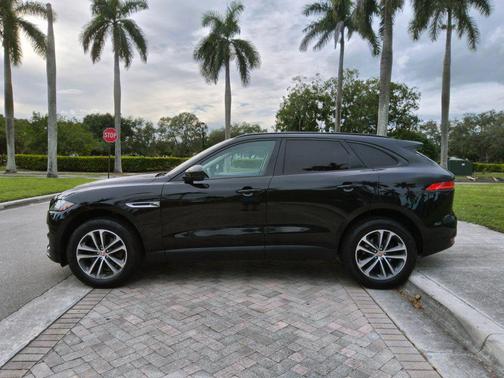 2017 Jaguar F-PACE 35t Premium