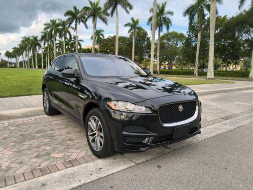 2017 Jaguar F-PACE 35t Premium