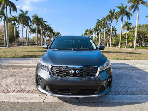 Gravity Grey 2019 Kia Sorento EX