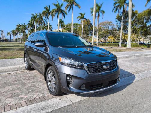 Gravity Grey 2019 Kia Sorento EX