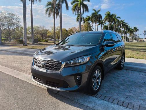 Gravity Grey 2019 Kia Sorento EX