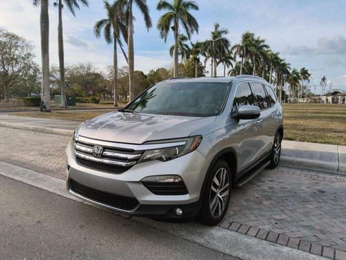 2017 Honda Pilot Touring