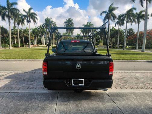 Maximum Steel Metallic Clearcoat 2017 RAM 1500 Tradesman