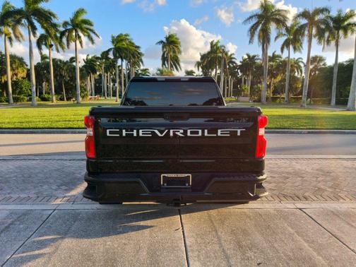 2019 Chevrolet Silverado 1500 Custom