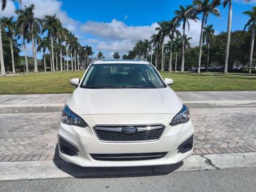2017 Subaru Impreza 2.0i Premium