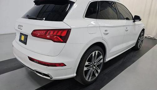 2018 Audi SQ5 3.0T Premium Plus