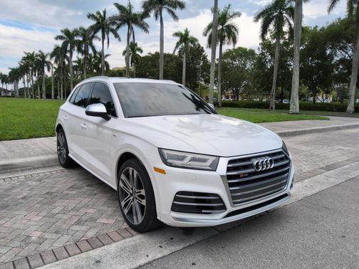 2018 Audi SQ5 3.0T Premium Plus
