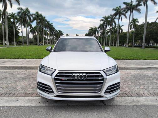 2018 Audi SQ5 3.0T Premium Plus