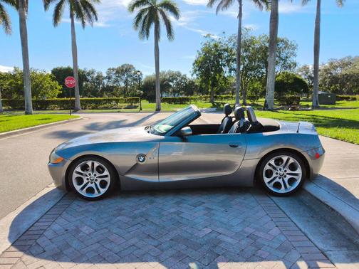 2003 BMW Z4 3.0i Roadster