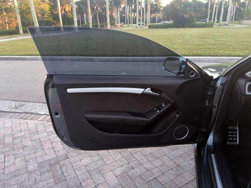 2013 Audi S5 3.0T Prestige