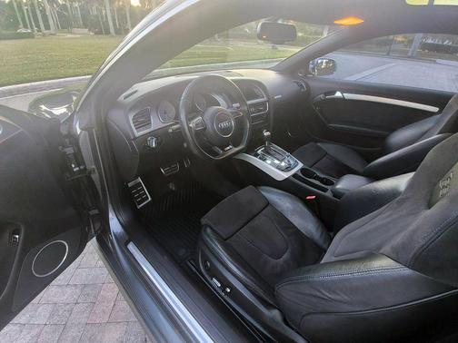 2013 Audi S5 3.0T Prestige