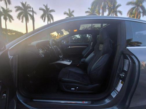 2013 Audi S5 3.0T Prestige