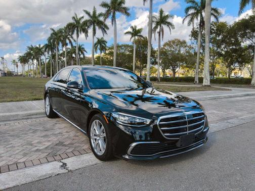 2023 Mercedes-Benz S-Class 4MATIC