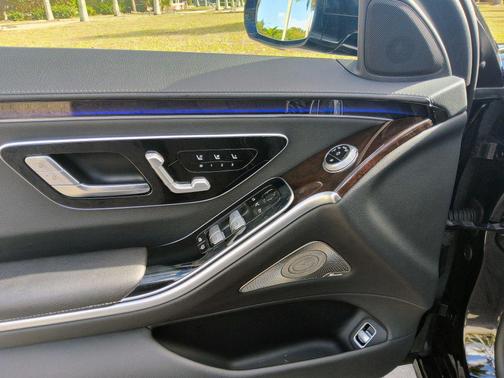 2023 Mercedes-Benz S-Class 4MATIC