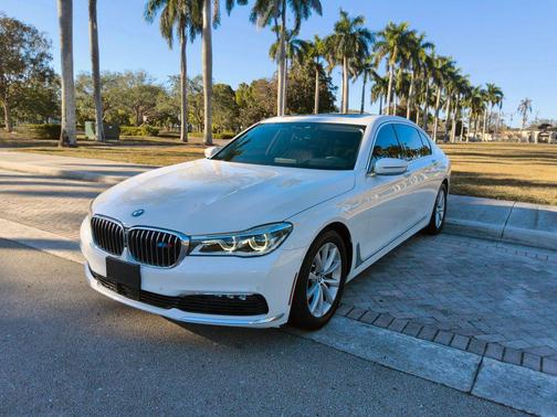 2018 BMW 750 i xDrive