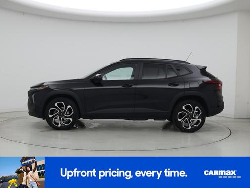 Black 2024 Chevrolet Trax 2RS